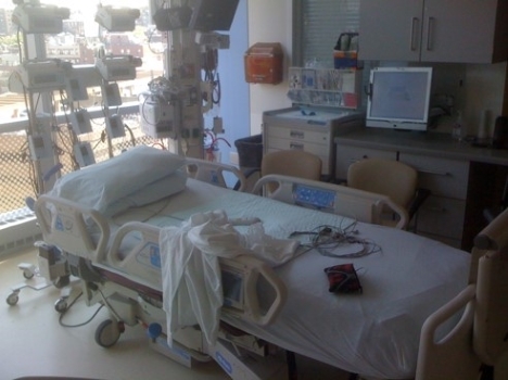 Picture--Neuro ICU at MGH 9-26-2011 .jpg